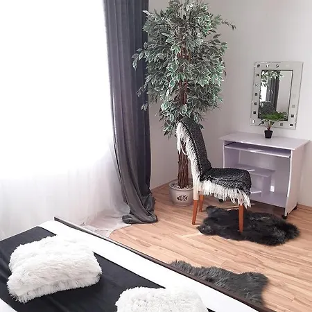 Apartament With A Parking Space - 19003 Szybenik