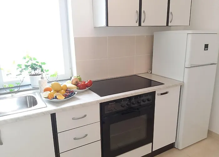 With A Parking Space - 19003 Apartman