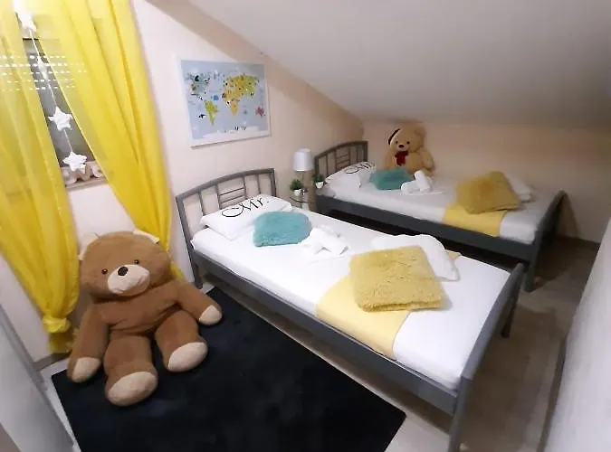 With A Parking Space - 19003 Apartman *